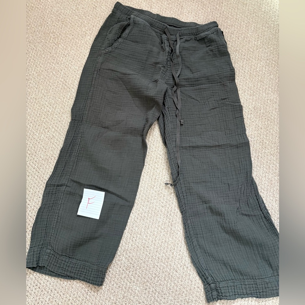 Velvet by Graham & Spencer Charcoal Women’s Sweat Pants
